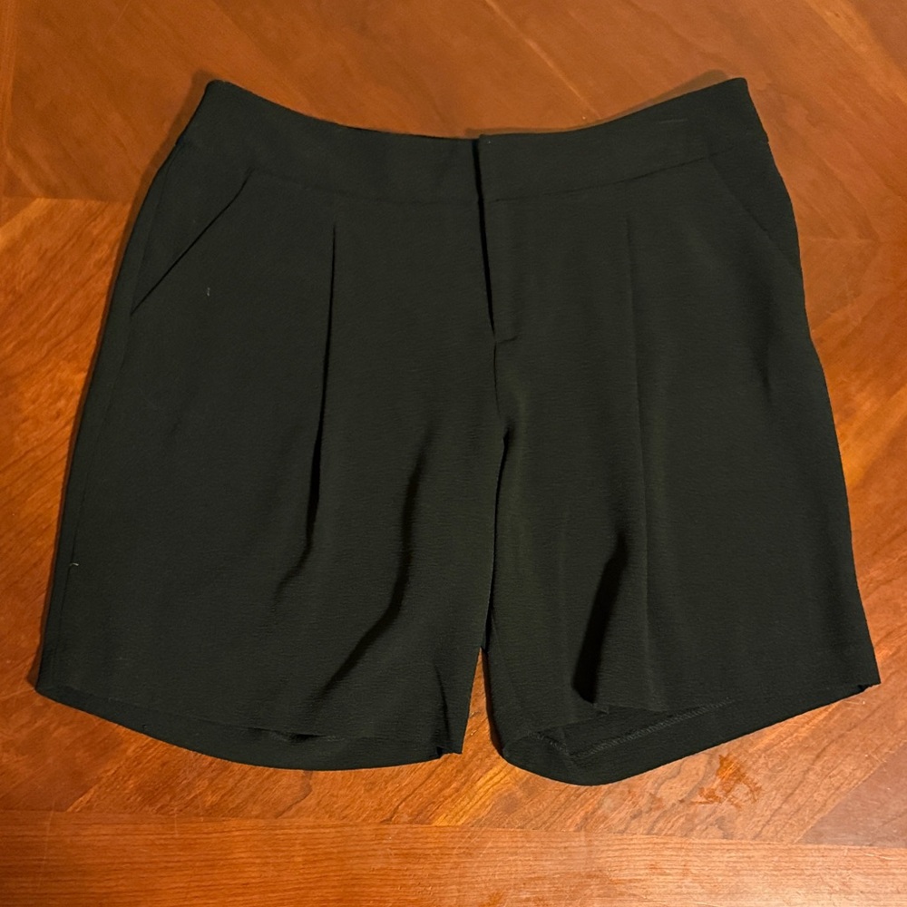 Elle Black Women's shorts